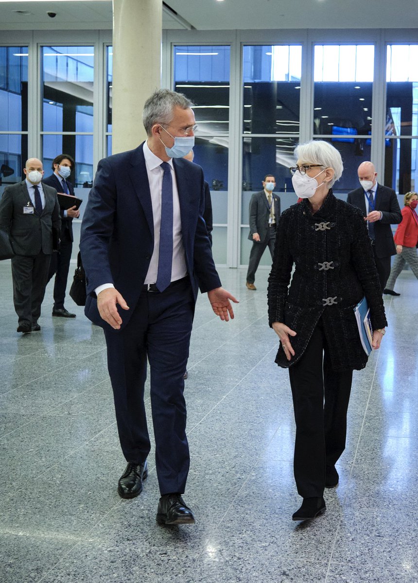 Wendy Sherman: .@jensstoltenberg and I met to discuss tomorrow's NATO-Russia Council and the need for Russian actions to de-escalate tensions. We affirmed a unified @NATO approach toward Russia balancing deterrence and dialogue, and stressed our unwavering support for Ukraine