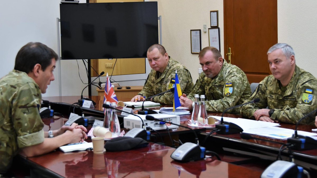 The Commander of the Joint Forces of the Armed Forces of Ukraine Nayev, met with the British Chief of Staff, Standing Joint Force Jo Butterfill