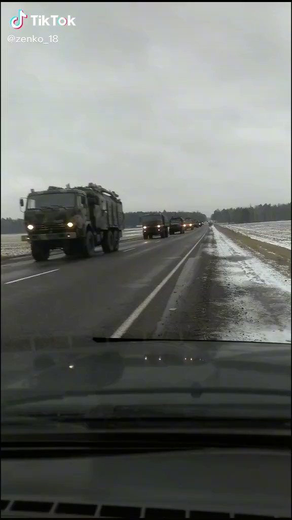 Military convoy filmed in Khoiniki, Belarus