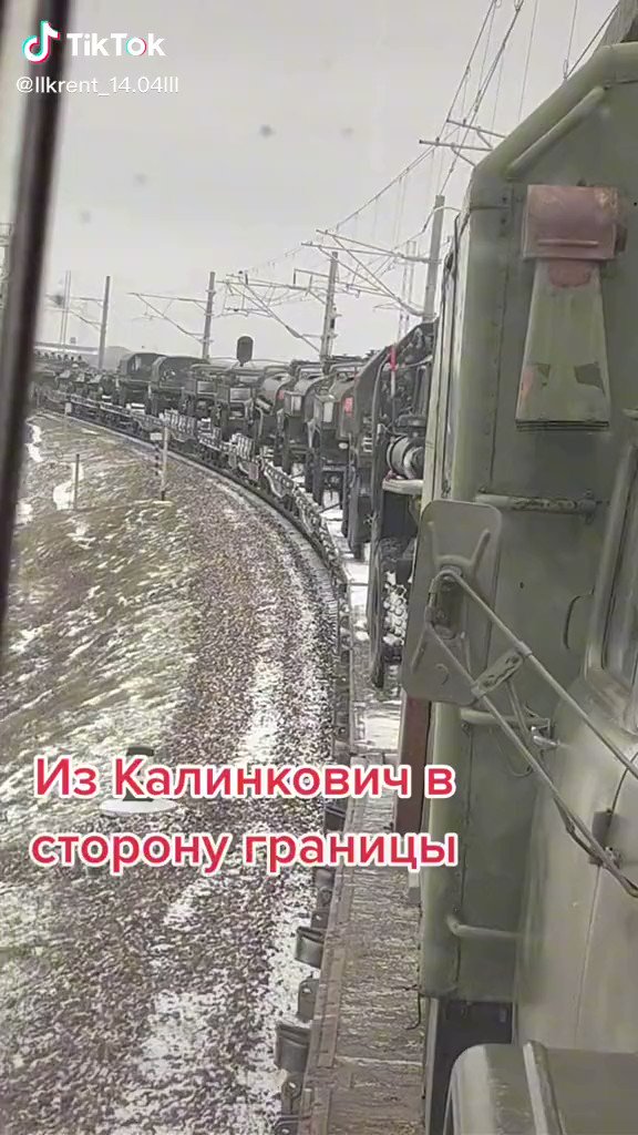 Military echelon filmed near Kalinkavichy