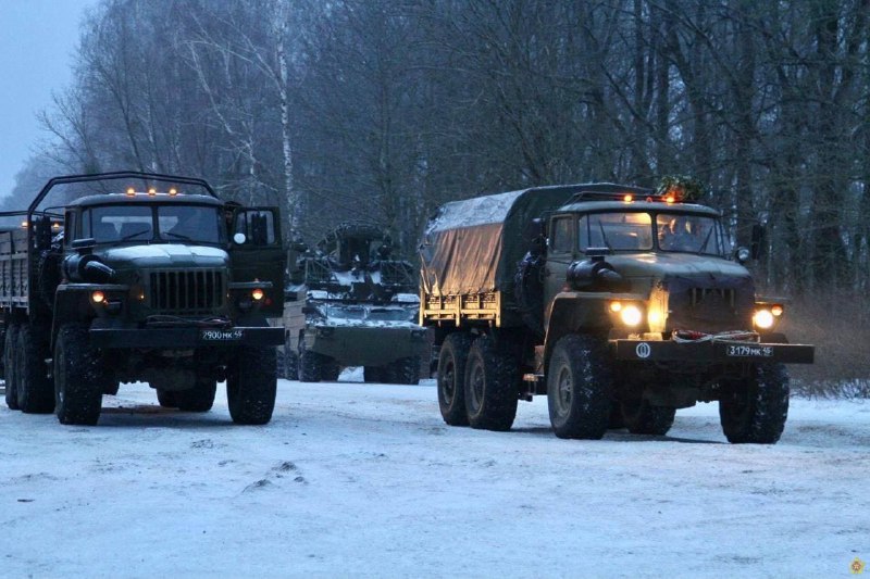 Russian Military echelon with 9K33 Osa/SA-8 Gecko air defense systems arrived this morning at Palonka station in Belarus