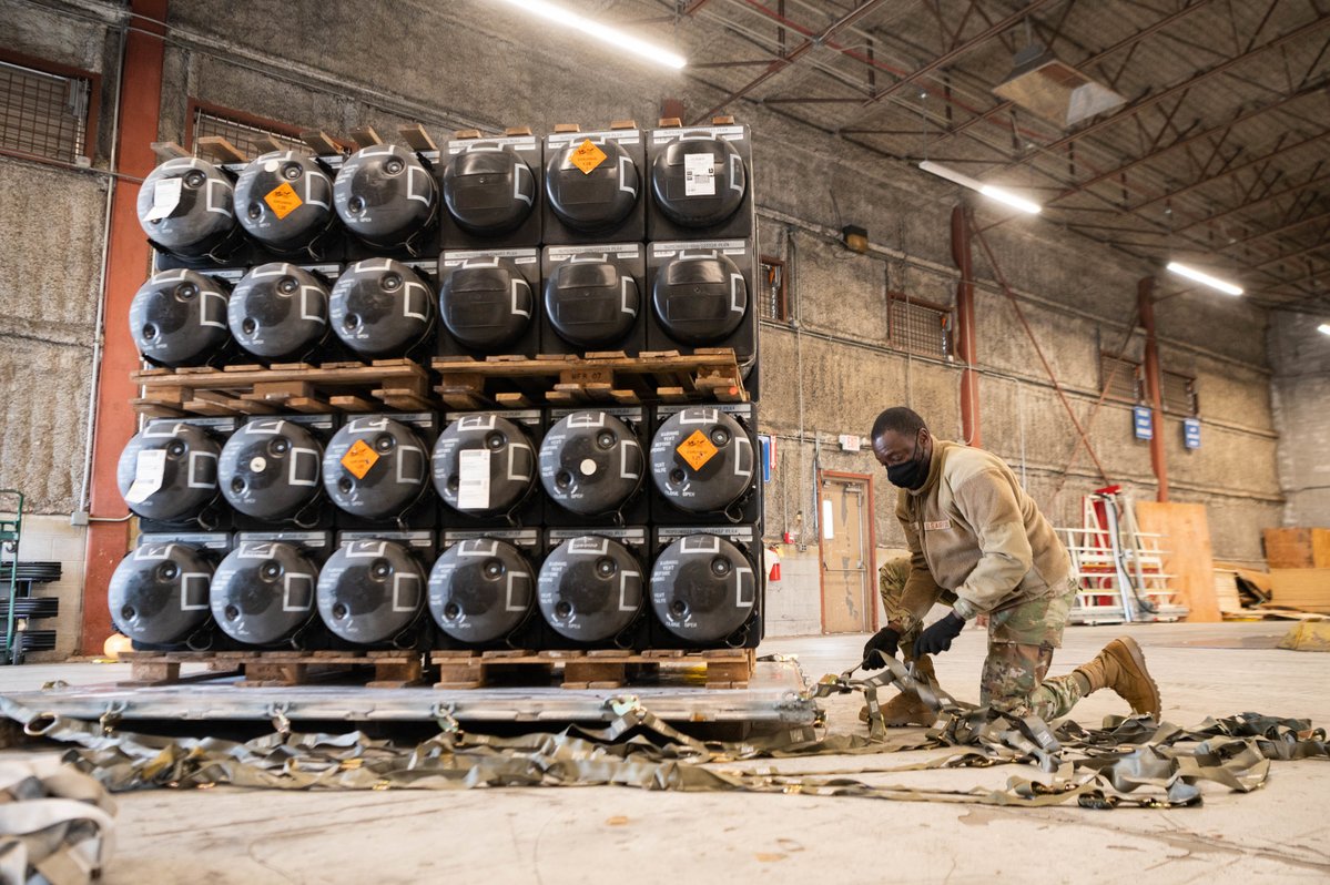 Images: .@usairforce airmen and civilians from the 436th Aerial Port Squadron prepare cargo in support of Ukraine at Dover Air Force Base, Del