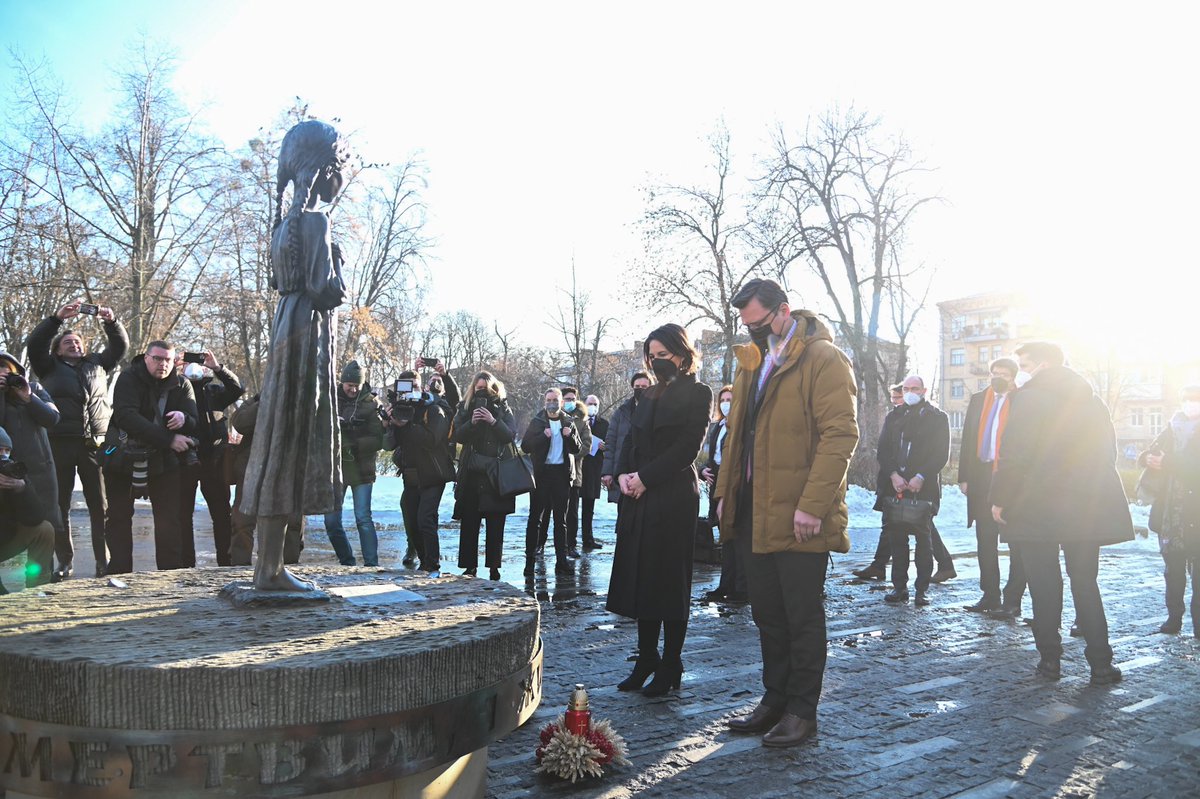 Ukrainian FM Dmytro Kuleba: We started the visit of my German colleague @ABaerbock to Ukraine with visiting National Museum of the Holodomor Genocide. We are working to ensure the widest possible international recognition of Stalin's genocide against Ukrainians, including in Germany