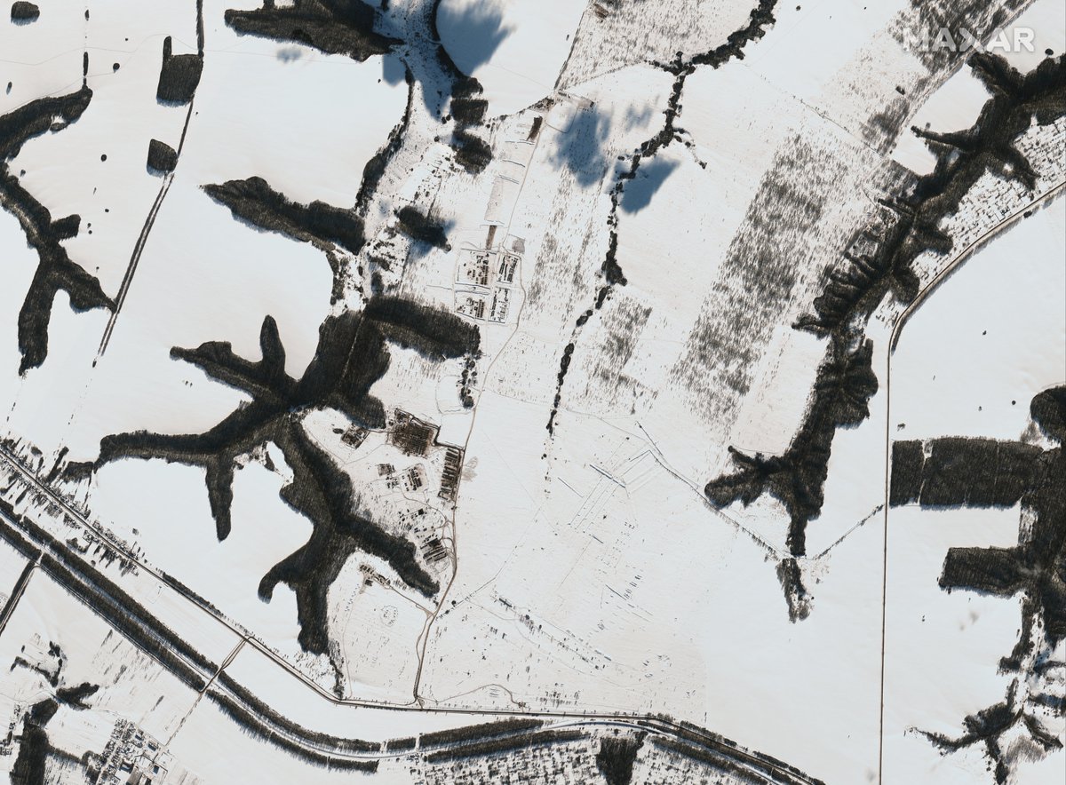 Images 15-18: near Kursk, Russia. (all from Maxar)
