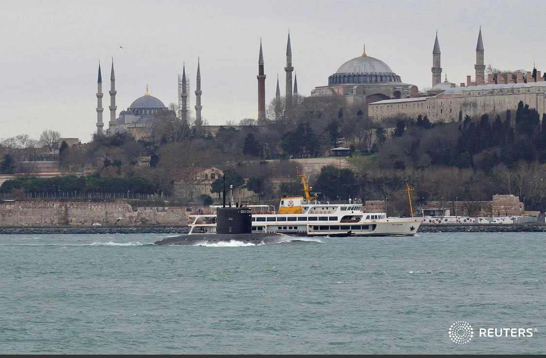 Armed with Novator 3M14 (NATO:SSN-30-A) Kalibr-PL cruise missiles, Russian Navy Project 636.3 Kilo+ class sub Black Sea Fleet 4th Independent Submarine Brigade's Rostov-na-Donu Б237 transited Bosphorus towards Black Sea after 600 days. @YorukIsik pix via @reuterspictures