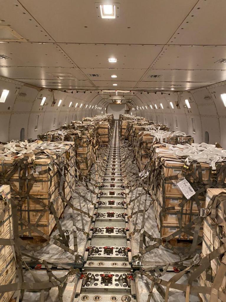 Defense Minister of Ukraine: 2 aircraft with  defense aid from the U.S. brought 180 tons of ammunition for @ArmedForcesUkr. In total, we received 17 aircraft weighing almost 1,500 tons