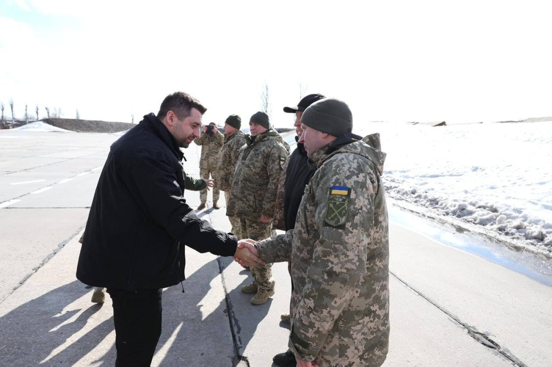 Members of Ukrainian parliament have arrived at Joint Forces Operation zone