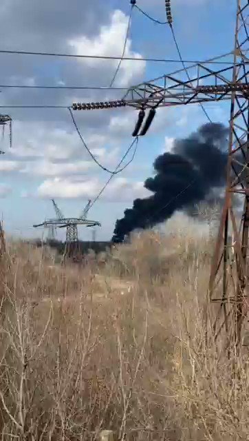 Very heavy fighting can be heard in this video from Schastia in the Luhansk region. A fuel station is burning