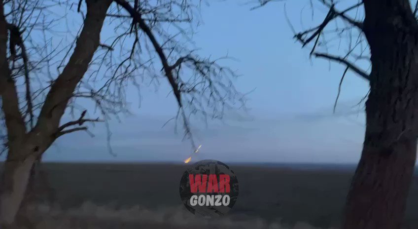 Grad launch towards Mariupol this evening as filmed by Russian propagandist WarGonzo. Russian troops are working to encircle the city today and tonight