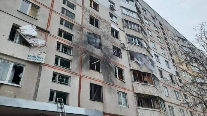 Russian army fired on Kharkiv again: houses at Pivnicha Saltivka and Korotych airfield destroyed