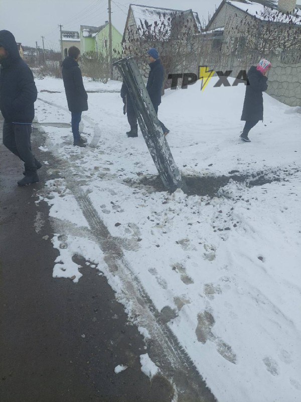 Parts of missile dropped in Solontsyvka near Zarychanka