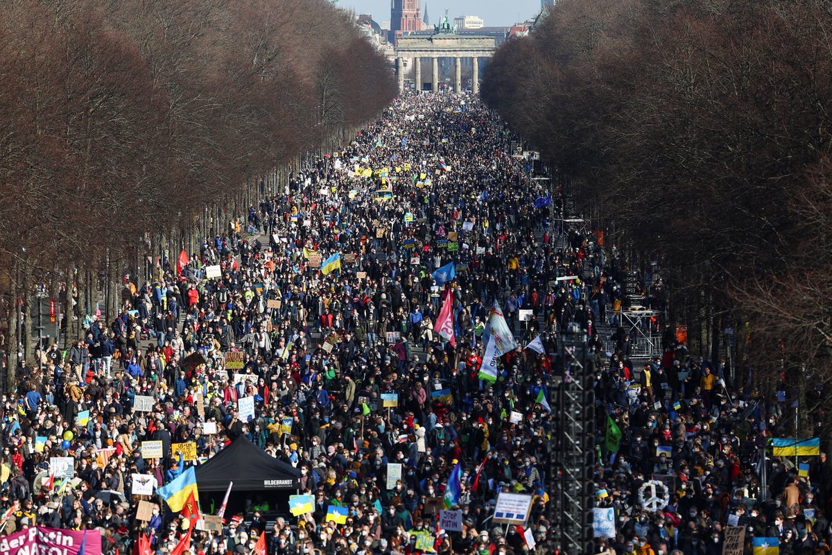 Big rallies in support of Ukraine across Germany