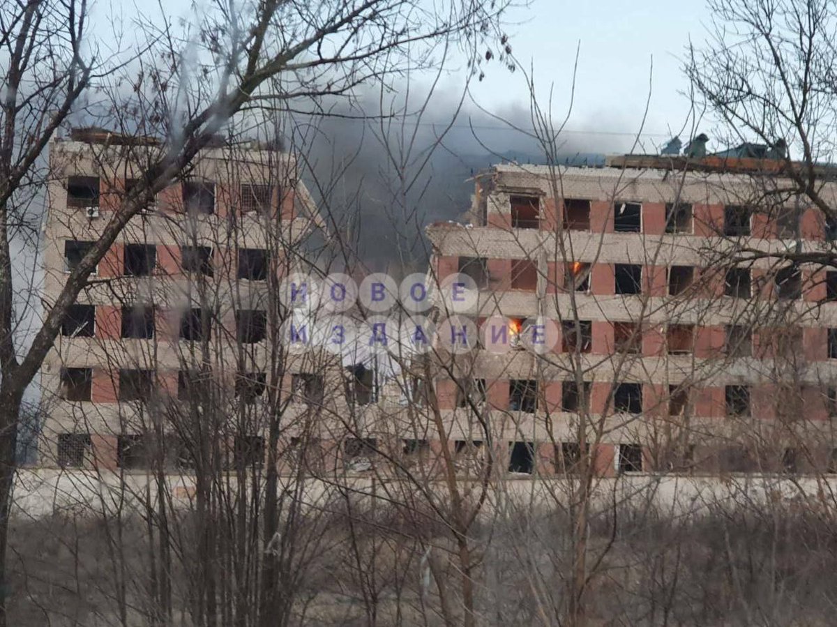 Ukrainian Barracks hit by Russian strikes in Mykolaiv
