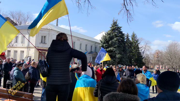 Rally against Russian occupation in Kakhovka