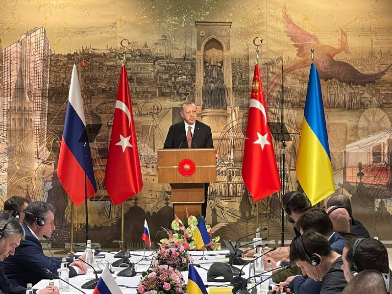 Ukraine-Russia talks started in Istanbul