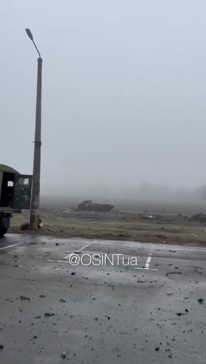 6 destroyed Russian BMDs in Gostomel airport, Kyiv region