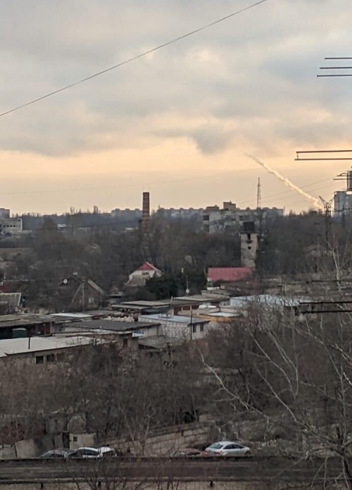 Outgoing shelling from Kherson