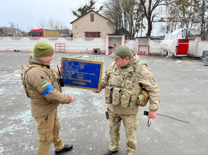 Ukrainian border guards return to Ivankiv and Mlachivka units in Kyiv region, which were attacked by the Russian army on February 24