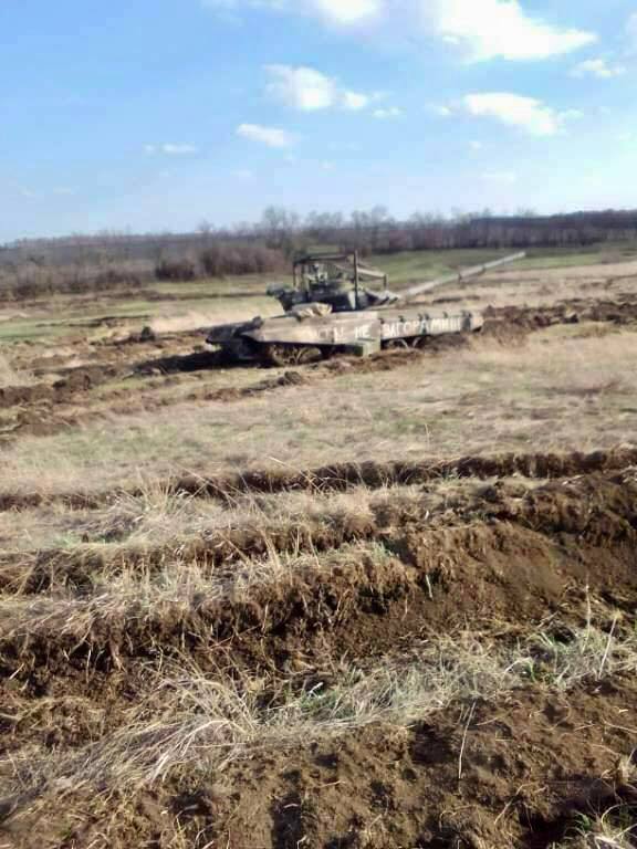 Ukrainian military destroyed T-72 tank and MTO-80 vehicle south to Malynivka village in Zaporizhiye region