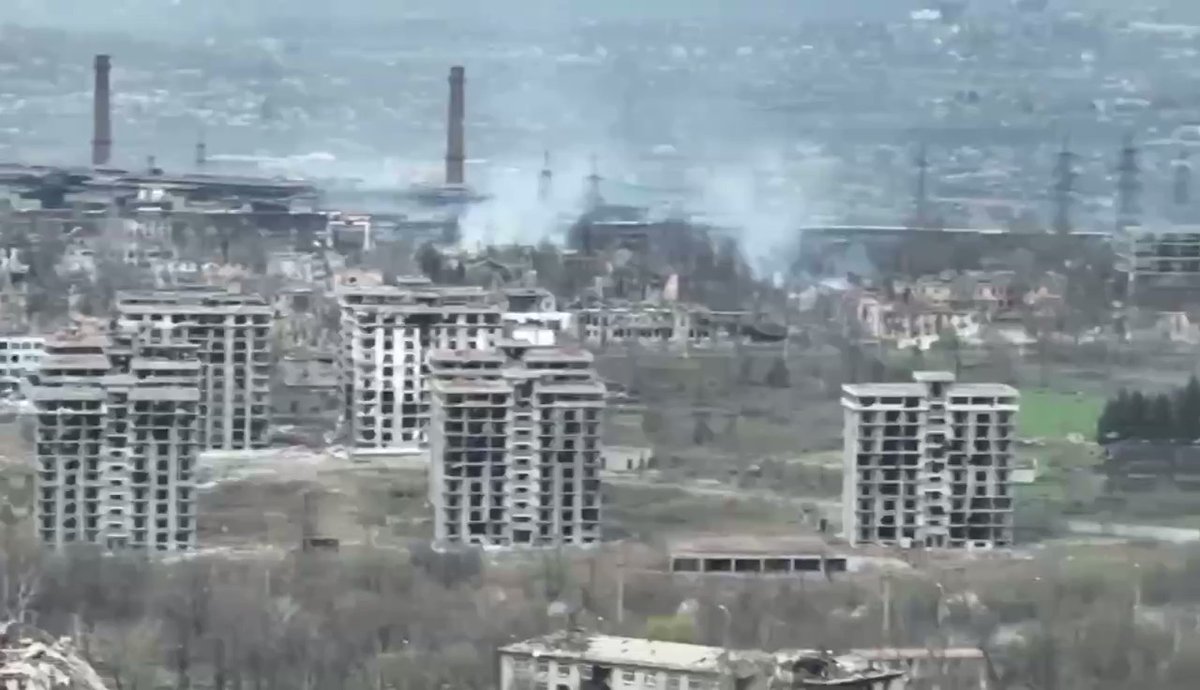 Drone footage overlooking Azovstal iron and steelworks plant from this morning shows a very battered Mariupol