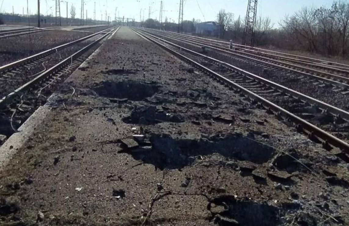 Russian army shelled Orlivschyna railway station in Dnipropetrovsk region