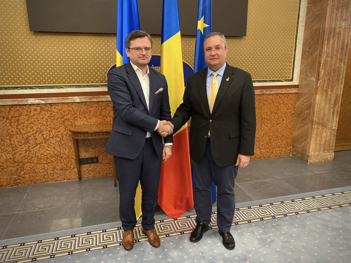 Dmytro Kuleba: Prime Minister of Romania @NicolaeCiuca received me in Bucharest today. We discussed developing trade, energy and infrastructure cooperation, focused on ways to diversify routes for Ukrainian exports. Grateful to Romania for supporting Ukraine and welcoming Ukrainian refugees