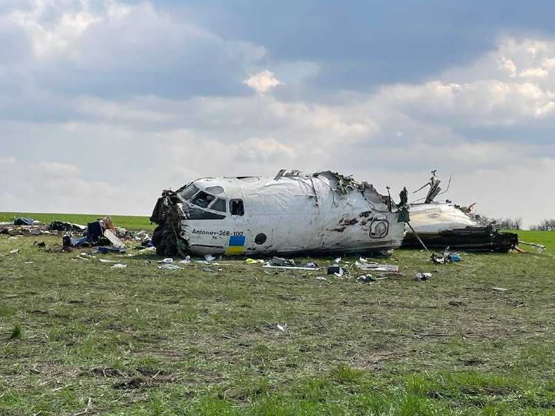 Image from the site of crashed An-26 in Zaporizhzhia region
