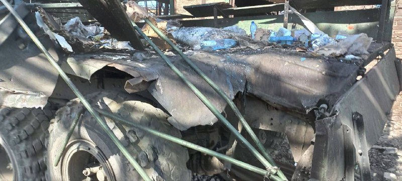 1 killed, 6 wounded as result of Russian ATGM strike at evacuation vehicle at Azovstal