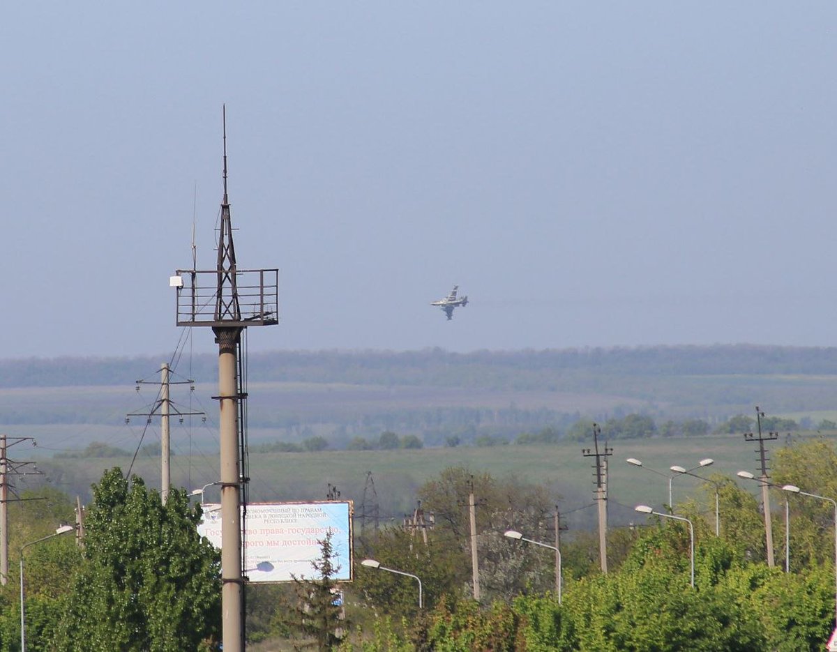 Russian aviation active over Yenakieve