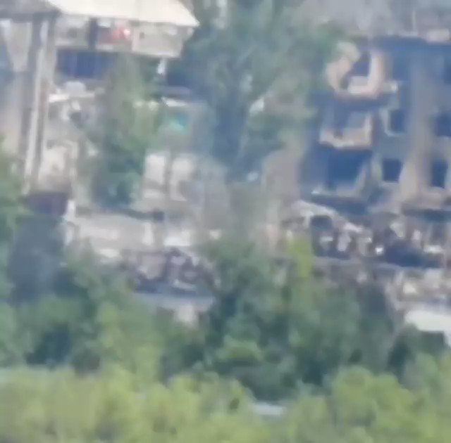 Video: Ukrainian military destroyed Russian tank with ATGM Stuhna in Luhansk region