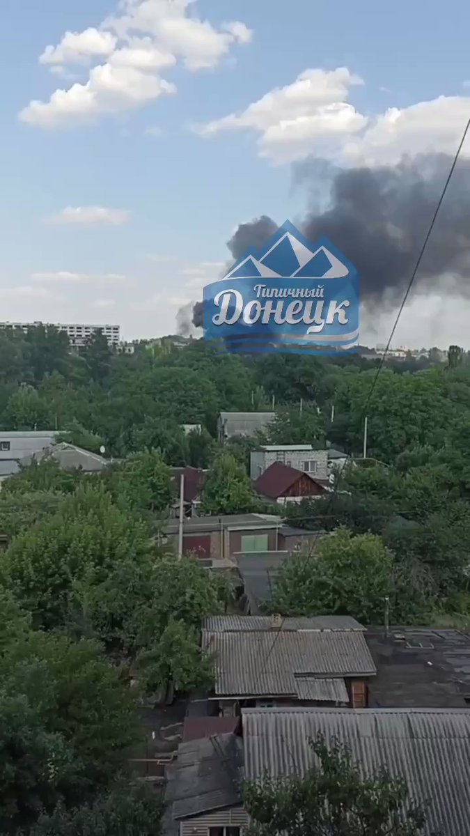 Explosions continue at Azotny in Donetsk