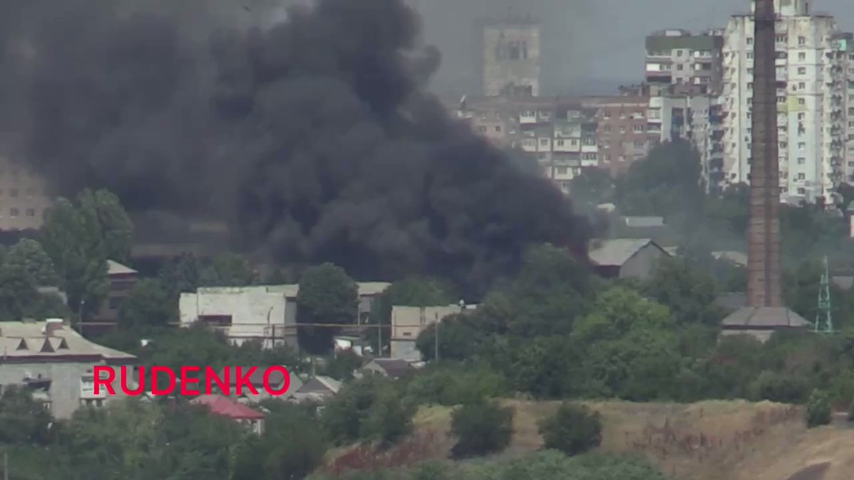 Fire at the area of Topaz plant in Donetsk again