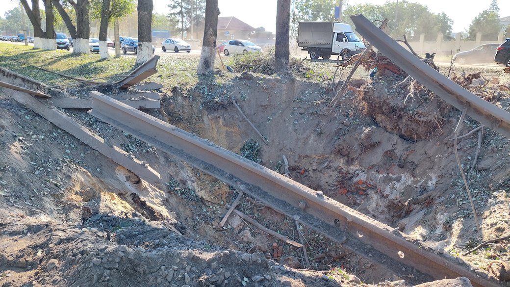 Damage after S-300 missile hit at Holodna Hora in Kharkiv
