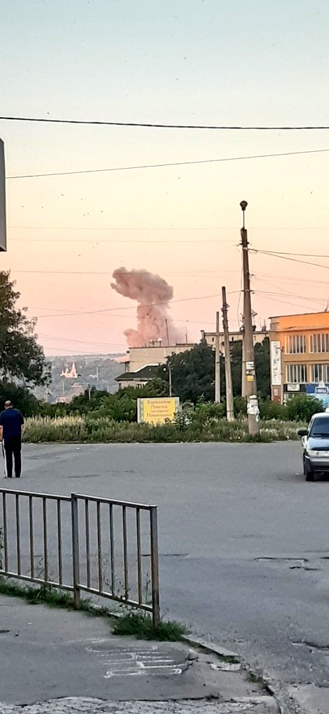 Heavy missile strikes in Kostiantynivka