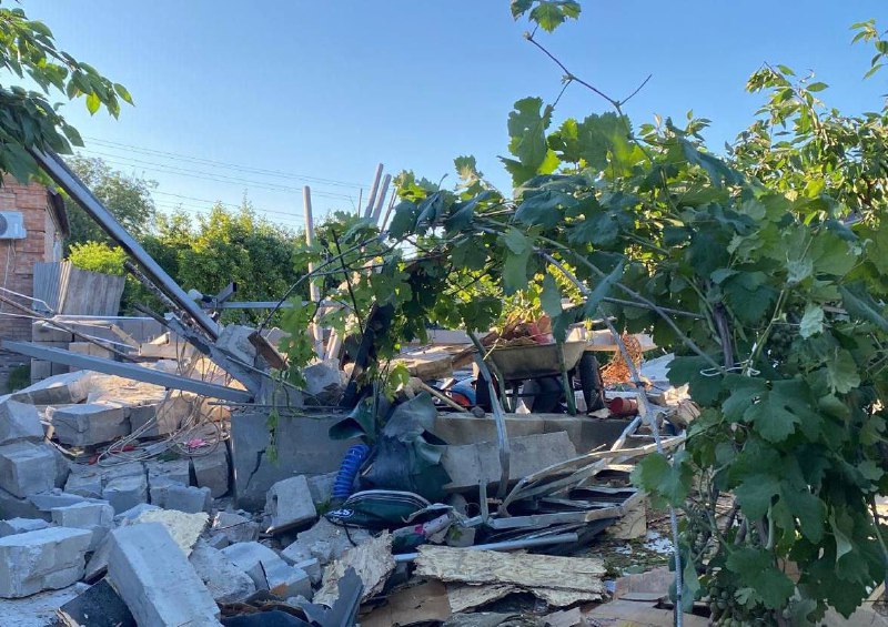 Widespread damage in Nikopol after overnight shelling