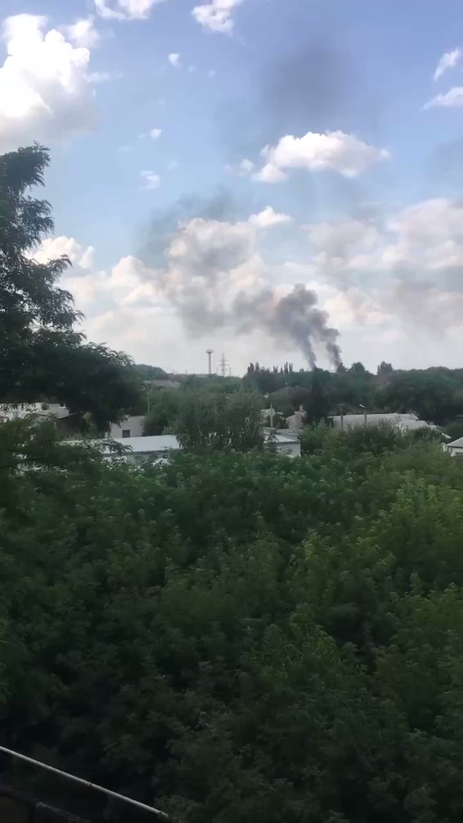 Explosions at Sieverny district in Donetsk