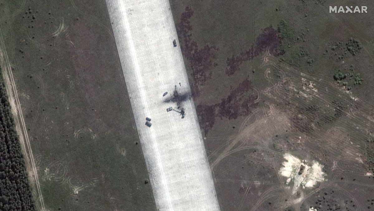 Satellite images of a tank explosions at Ziabrovka airfield in Belarus