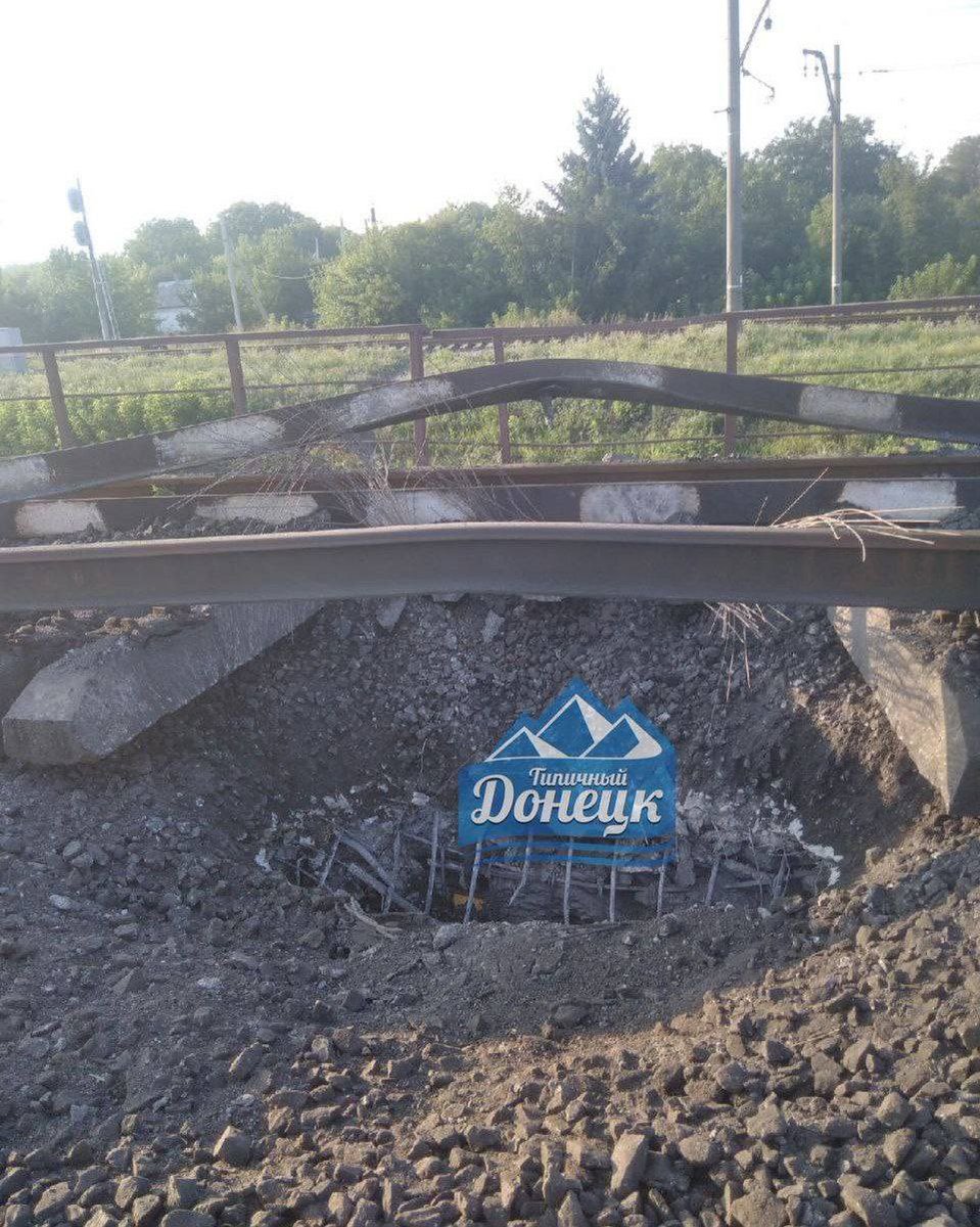 Railway blown up at Krynychna in Donetsk region