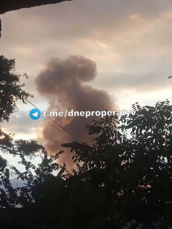 Explosions reported near Kryvyi Rih