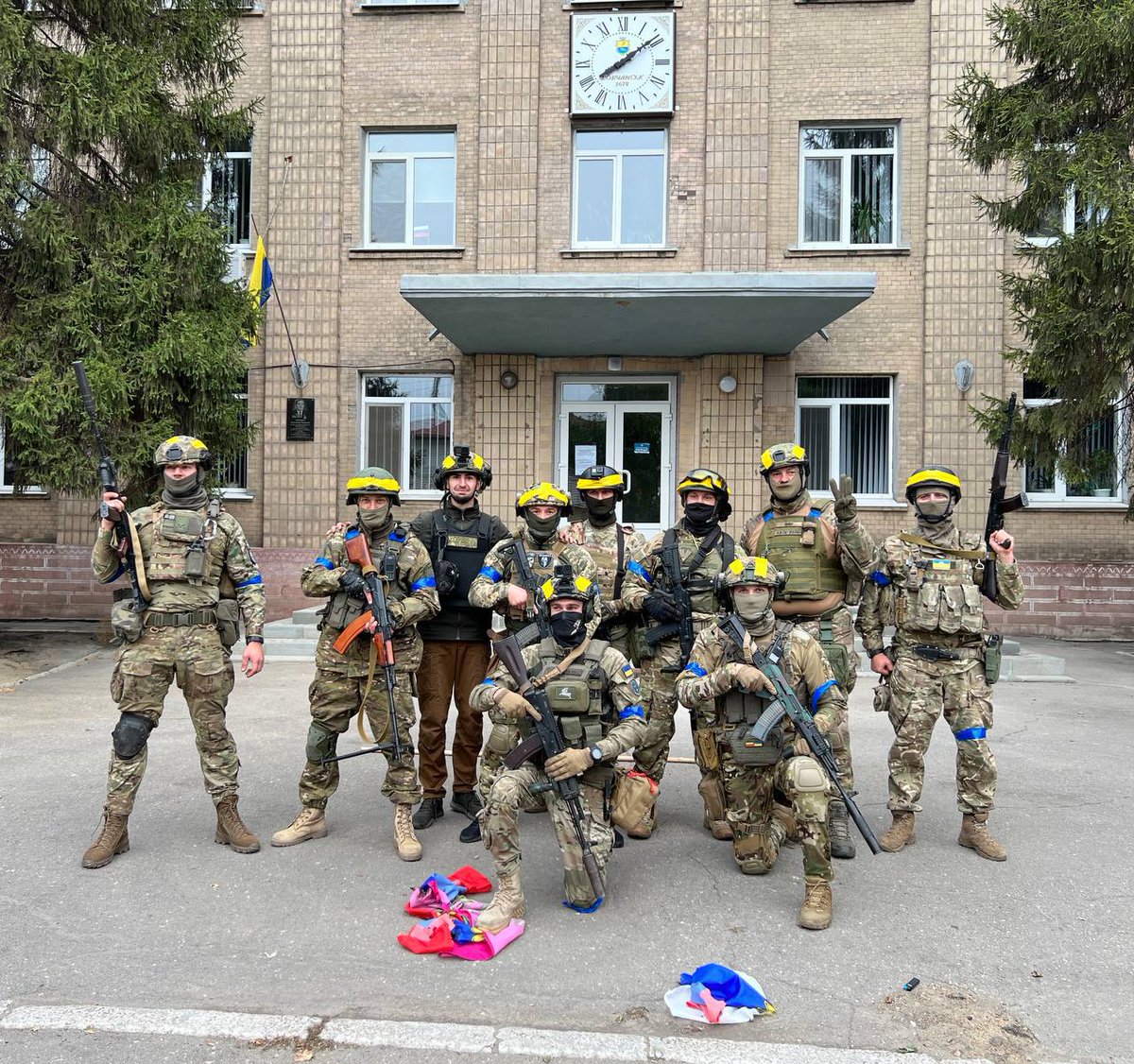 Ukrainian military in Vovchans'k