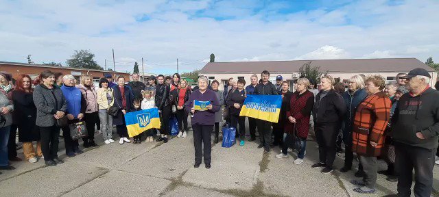 Protest in Snihurivka against illegal referendum