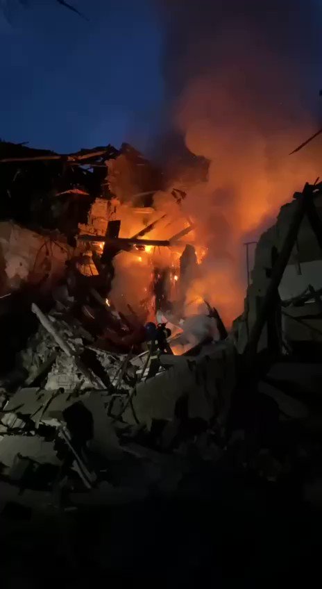 Fires after Russian shelling in Sloviansk