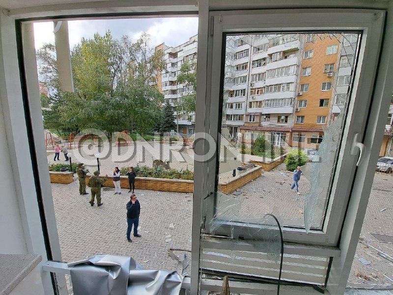 Damage at residential complex after shelling in Kyivisky district of Donetsk