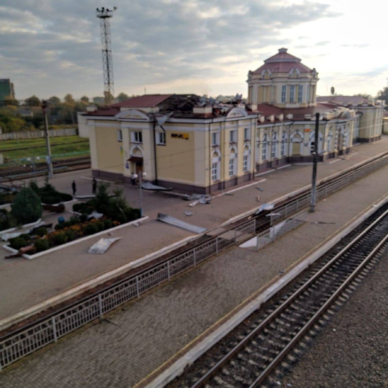 Vorozhba railway station was damaged as result of Russia shelling