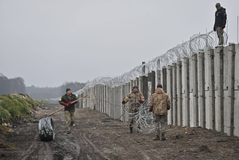 Ukraine started construction of the fence on the border with Belarus