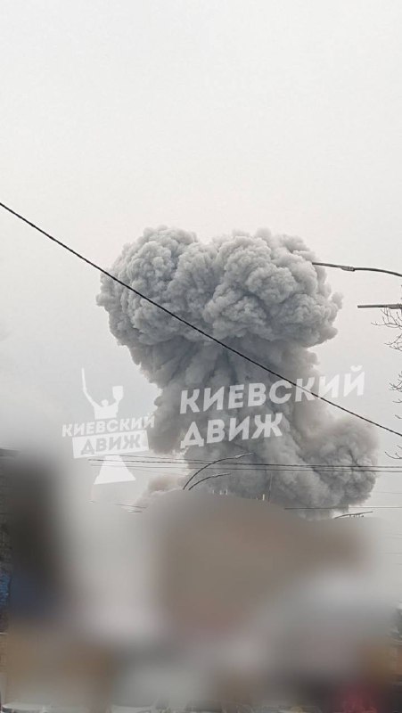 Missile strikes in Kyiv