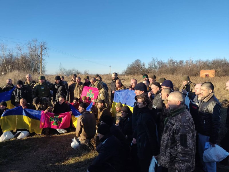 60 Ukrainian POWs were released from Russian captivity in a new prisoners swap