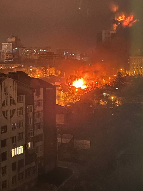 Fire as result of shelling in central Donetsk now
