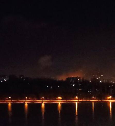 Smoke in several areas in central Donetsk