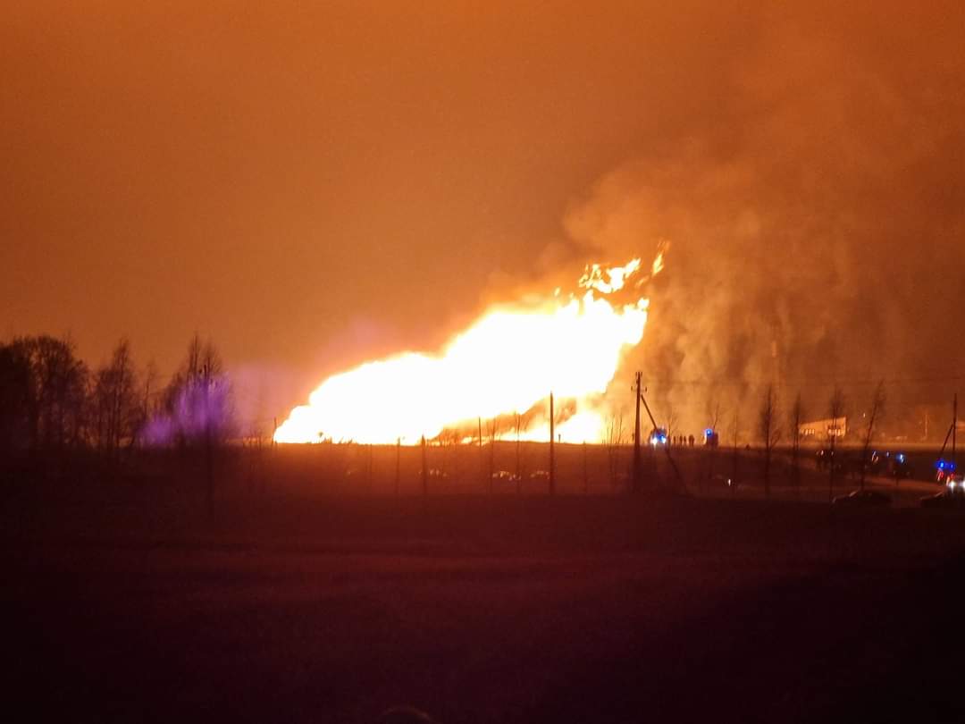 Lithuania: Report of Gas pipeline blast in northern Lithuania, 250 people told to evacuate  -The affected pipeline supplies gas to northern part of Lithuania and delivers gas to Latvia.  -The incident may cause disruptions of gas supply to Latvia as well as northern Lithuania